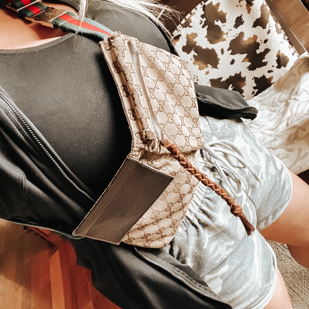 Gucci crossbody bum bag